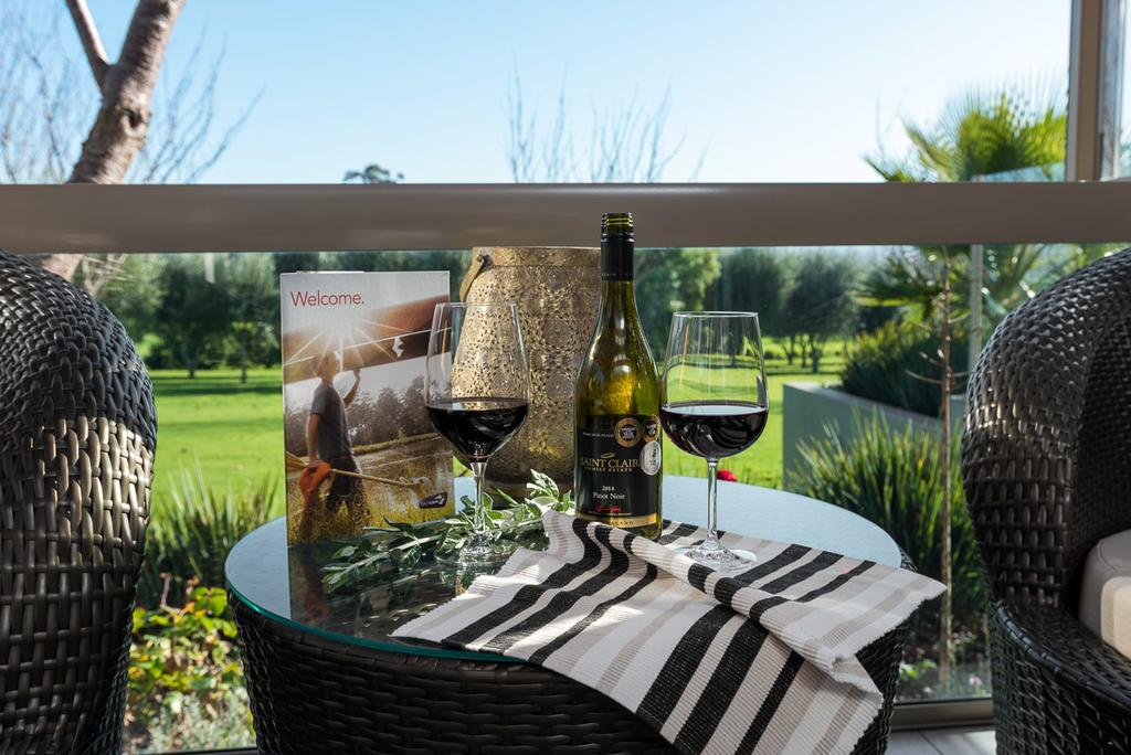 Aldaha Luxury Accommodation Blenheim Esterno foto