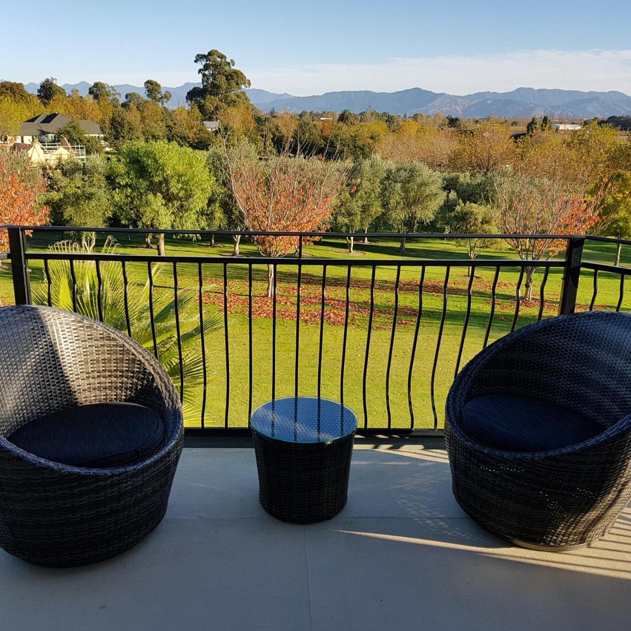 Aldaha Luxury Accommodation Blenheim Esterno foto